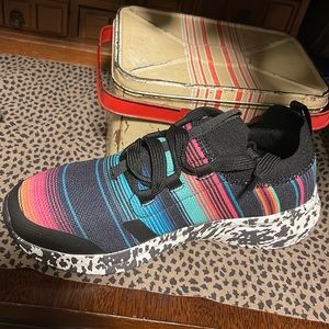 Electric Gringo Sneakers size 7, NEW never worn.